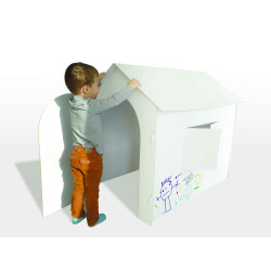 Maison Geante En Carton